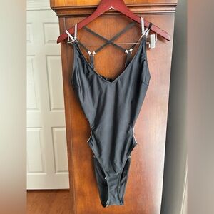 Wolf & Whistle Monokini Swimsuit – D/DD Cup Support | Medium